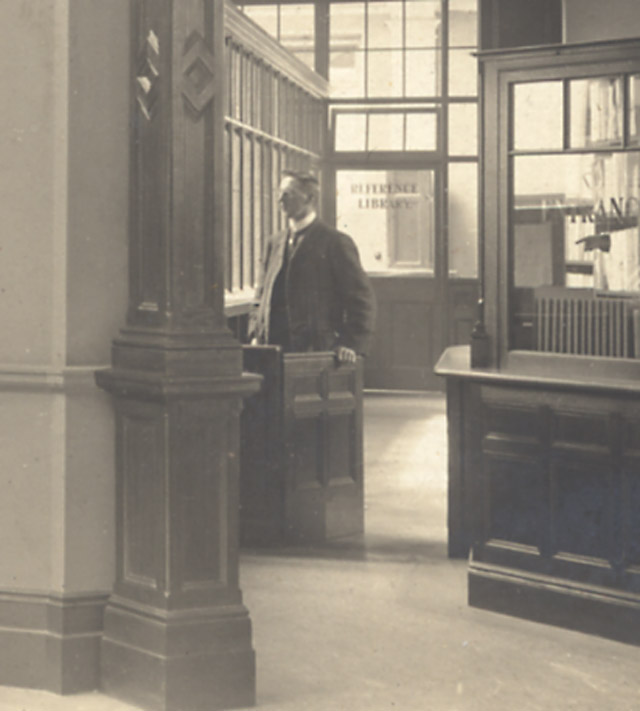 pomfret inspects.jpg