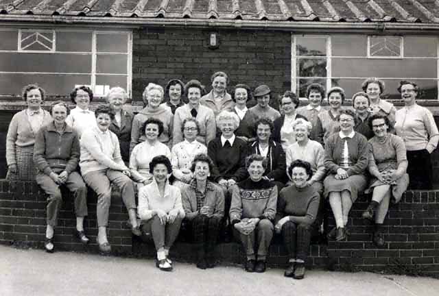 jWomensGolfClub1959.jpg