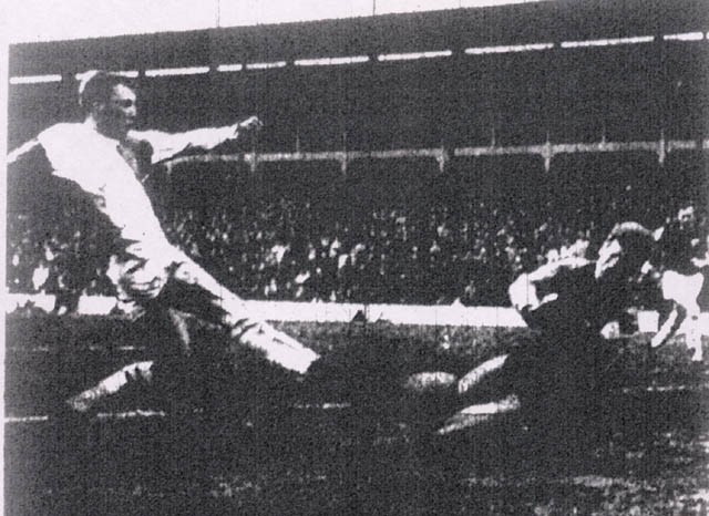 johnbyromwestham20mar63goal.jpg