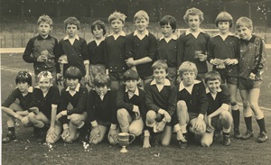 22 1st year football team 1983 022.jpg