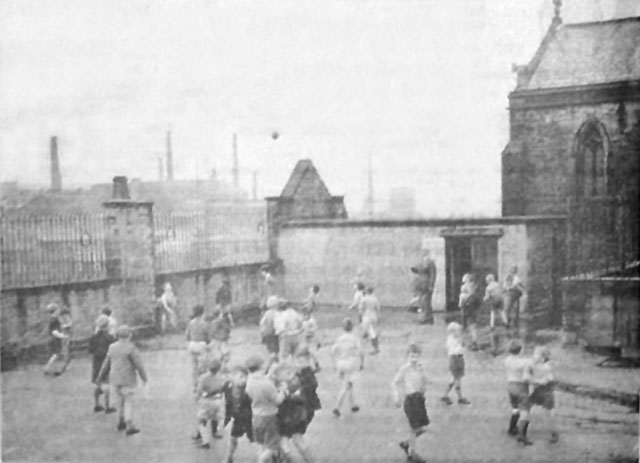 playground01.jpg