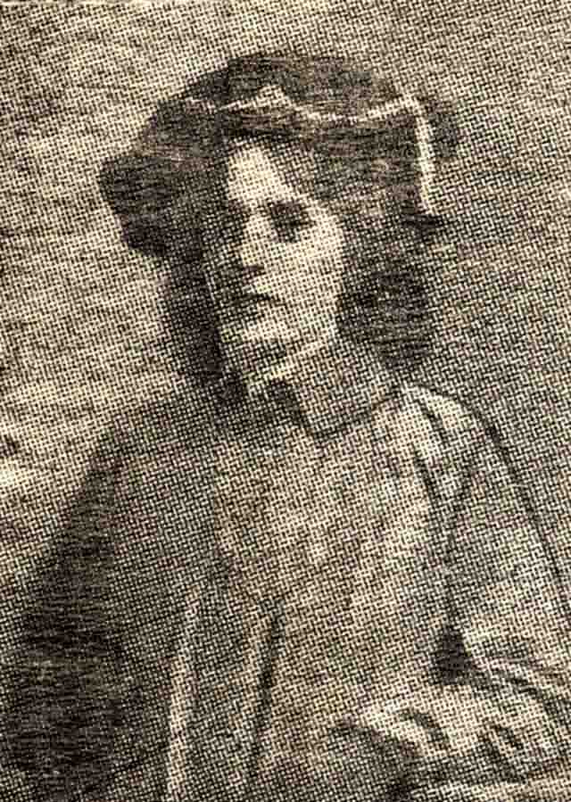 Alice Beetham Napkin Portrait.jpg