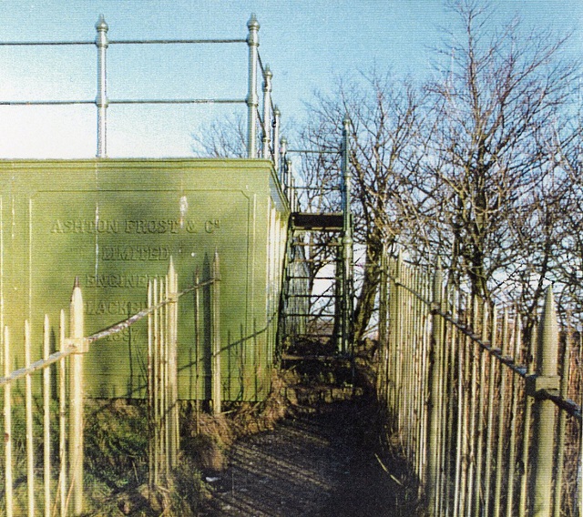 the Tank004.jpg