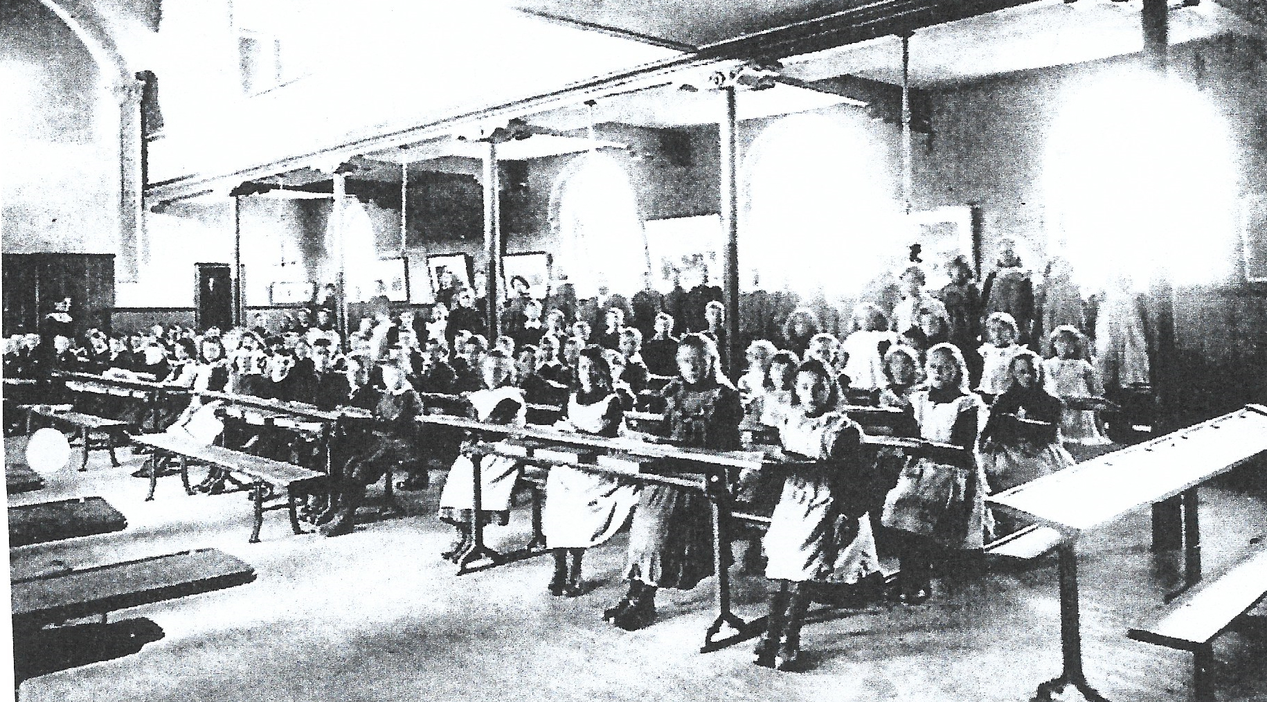 016 Class room Baarnabas School.jpg