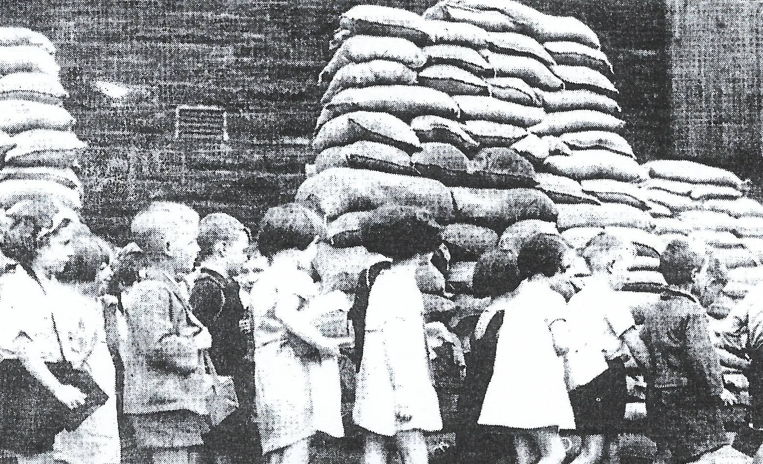 022 School Children with gas Masks.jpg