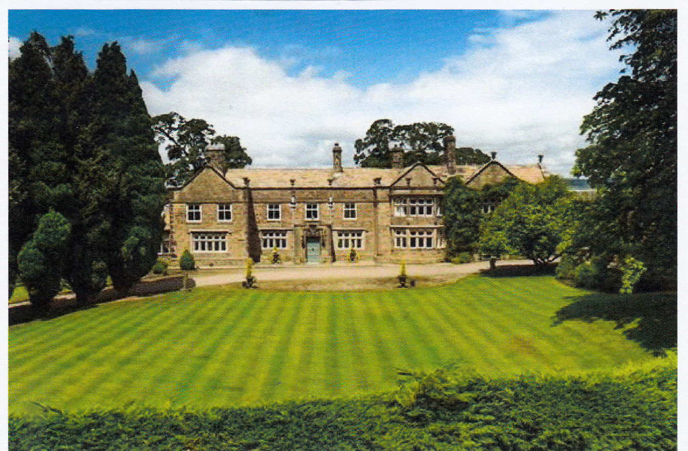 09 Lovely hall Salesbury.jpg