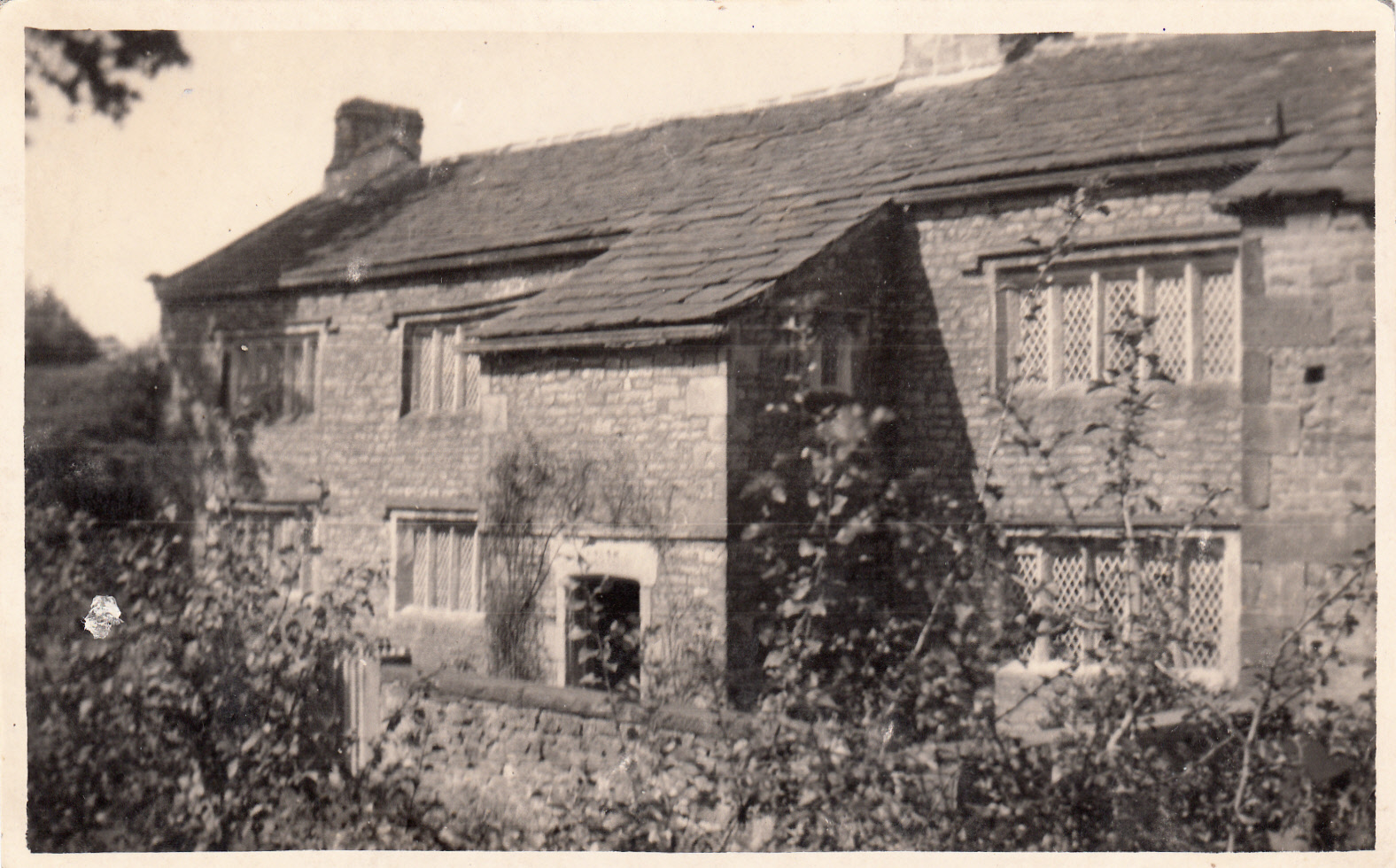 10 Bolton hall Salesbury.jpg