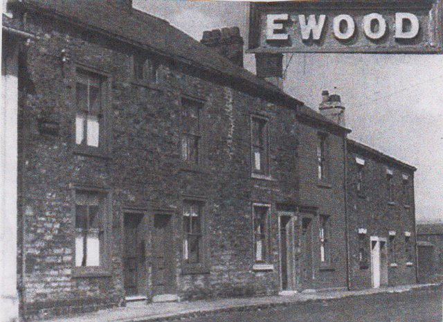 20 Ewood Cottages.jpg