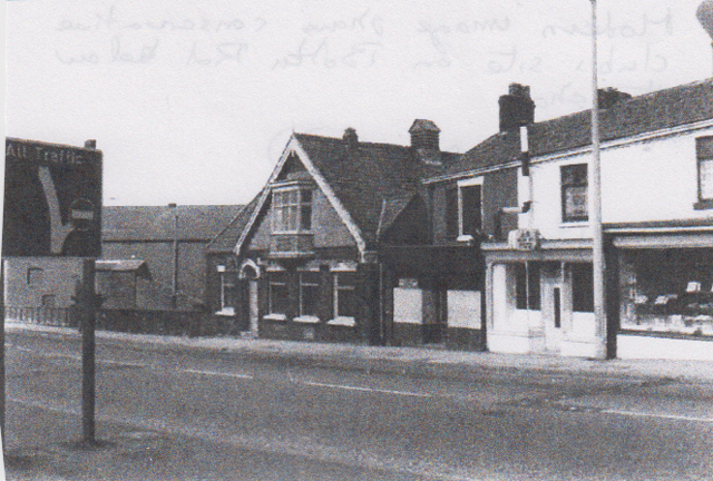 22 Ewood Con Club.jpg