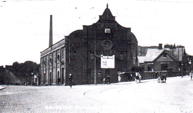 30 Empire Ewood.jpg