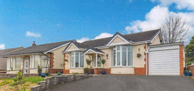 31a Bugalows Ramsgreave Drive CT.jpg