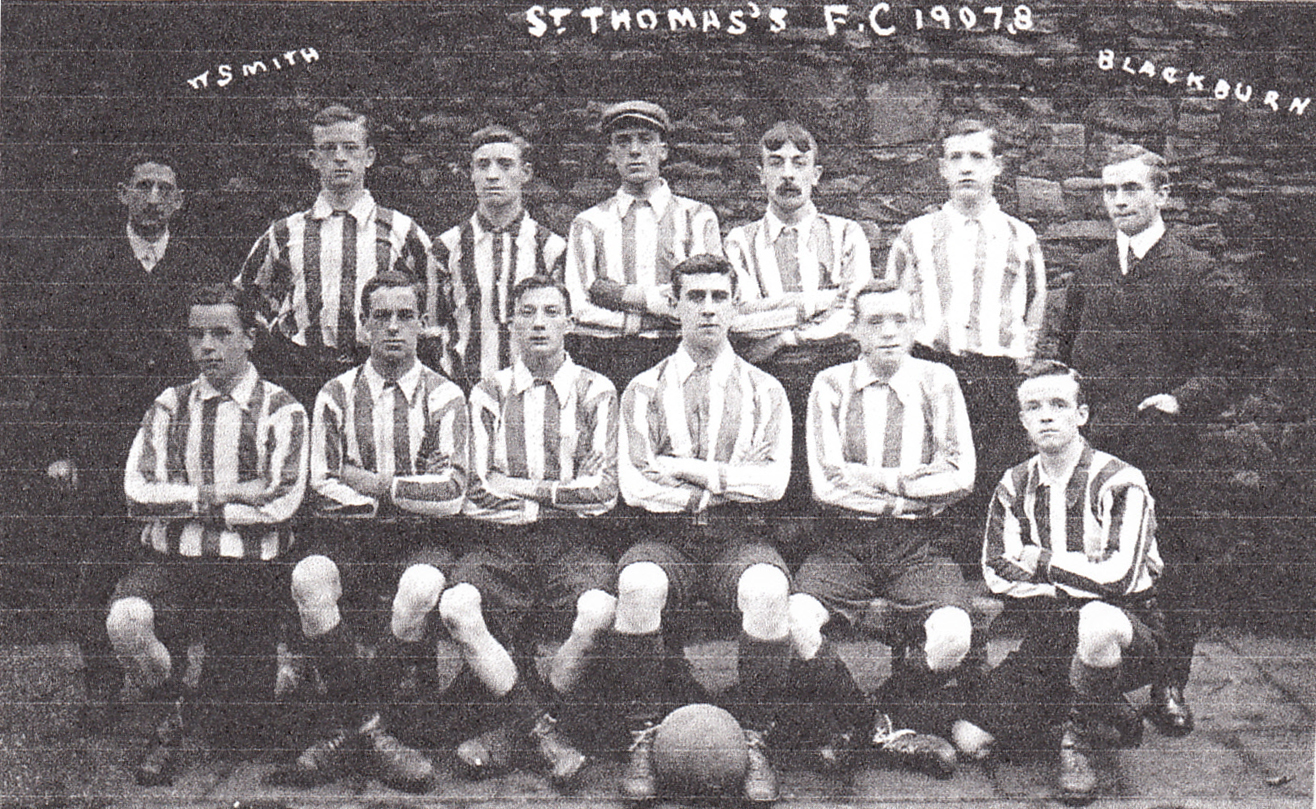 St Thomas's Football Team.jpg