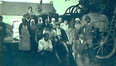 workers at Maricourt.jpg