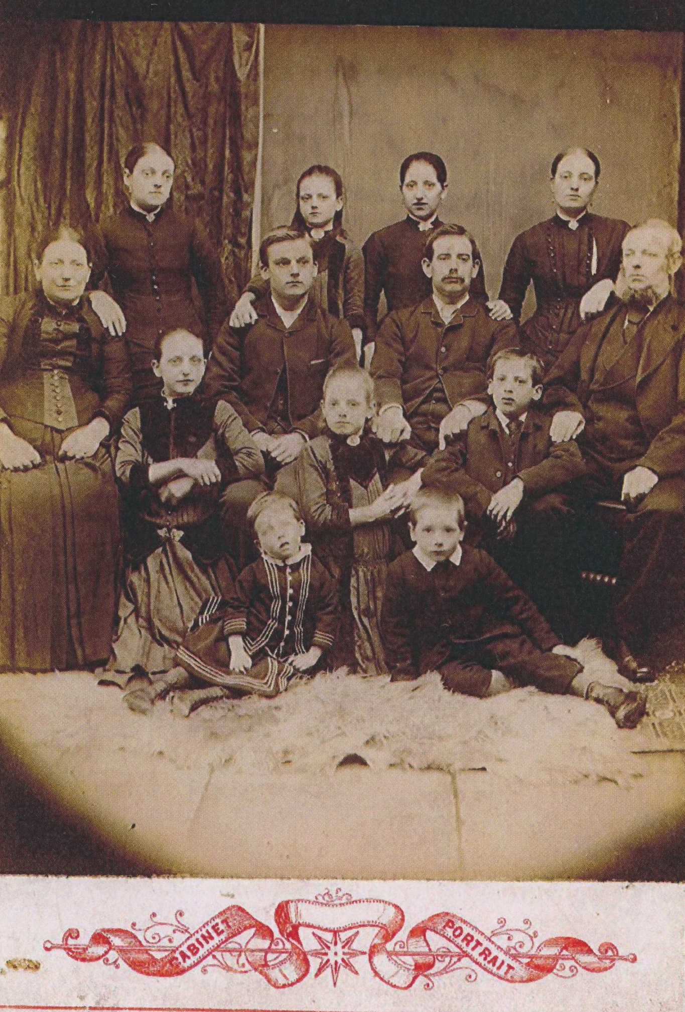 img580 mellodey family photo from Anne Wright.jpg