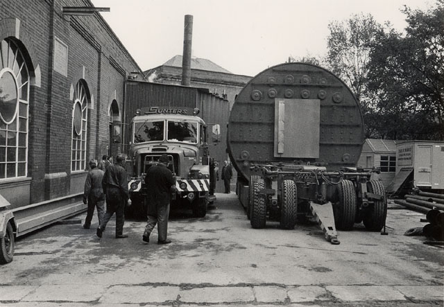 Lorry.jpg