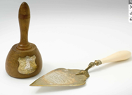 James Tomlinson Mayor of Darwen 1904-1905 Mallet and Trowel.png