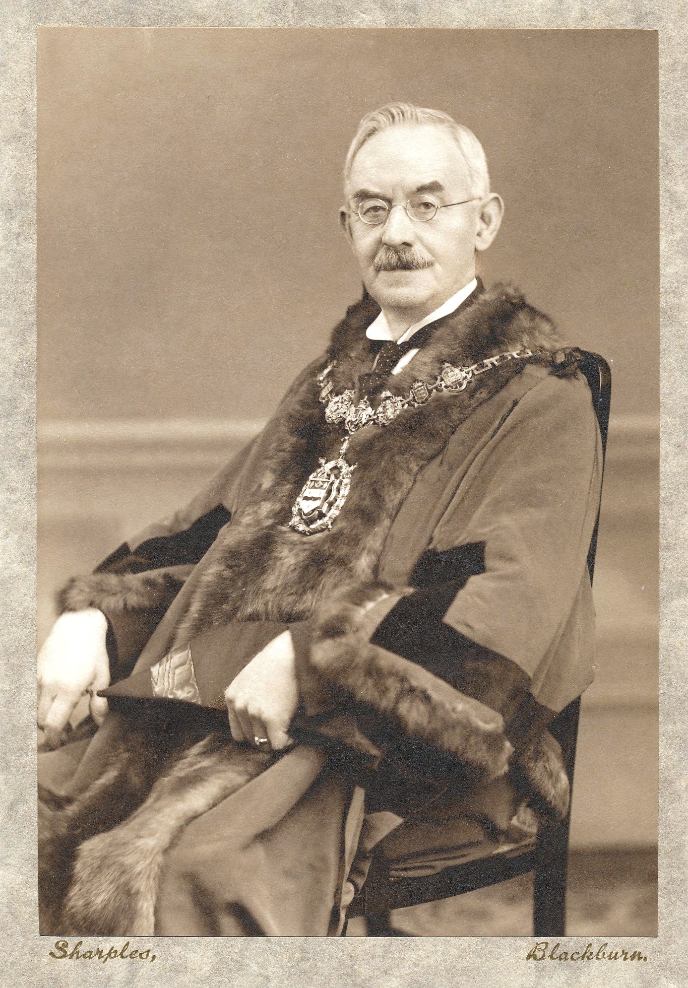 Mayor of Blackburn William Kenyon 1933.jpg