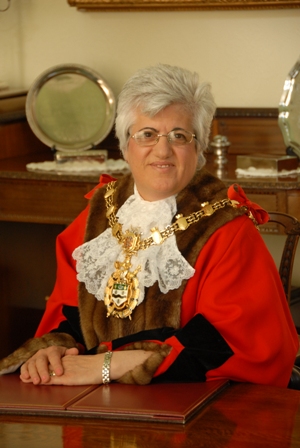 Mayor_0612 Karimeh Foster.JPG