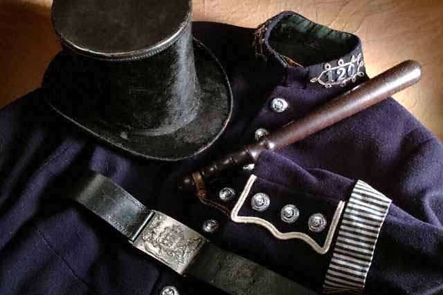 jPolice Uniform.jpg