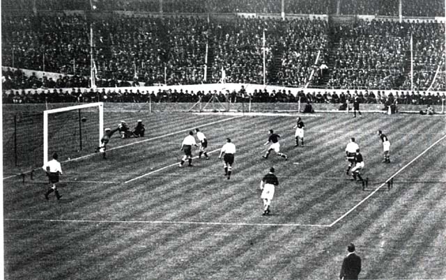 tommy Mclean scores.jpg