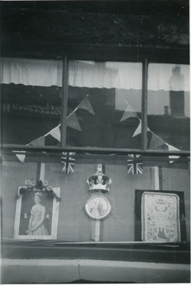 640 Prince of Wales as a house coronation Front Window 022.jpg