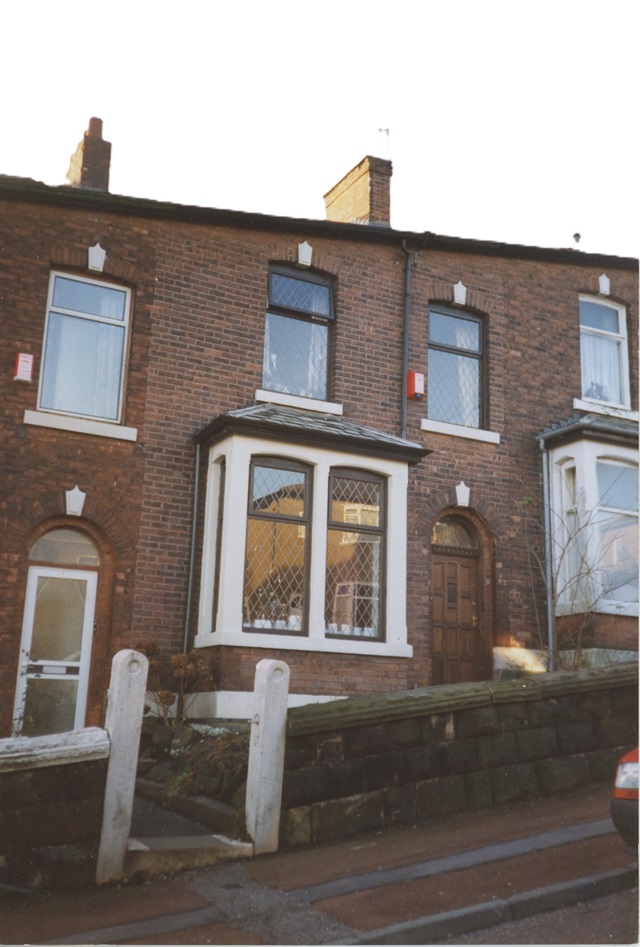 img836 9 Edgeware Road Barbara Riding Image 640.jpg