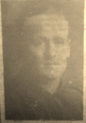 Taylor John Leach.jpg