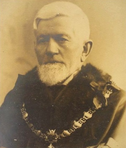 Henry Green Image ct.jpg